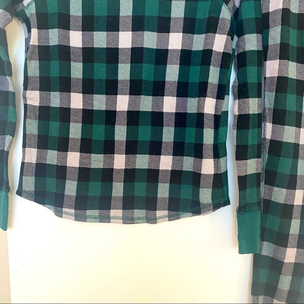 Victoria’s Secret Thermal Flannel Pajamas - Picture 7 of 8